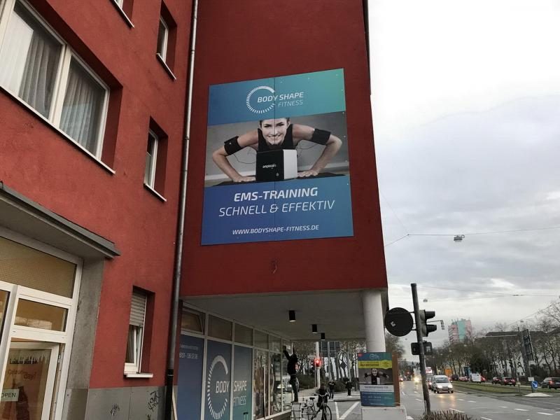 Werbeschild Fitnessstudio – Bild 1