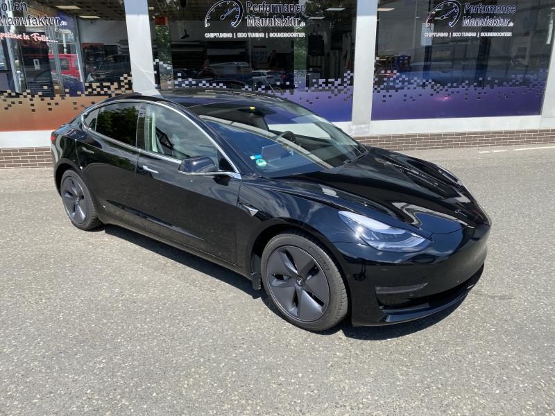 Scheibentönung Tesla Model 3 – Bild 1